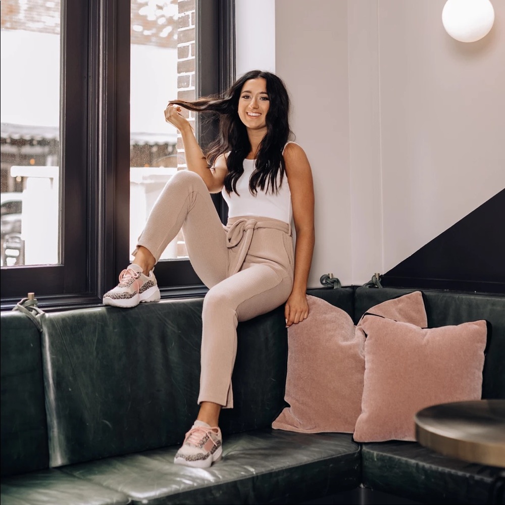 Kittenish samara lounge pants